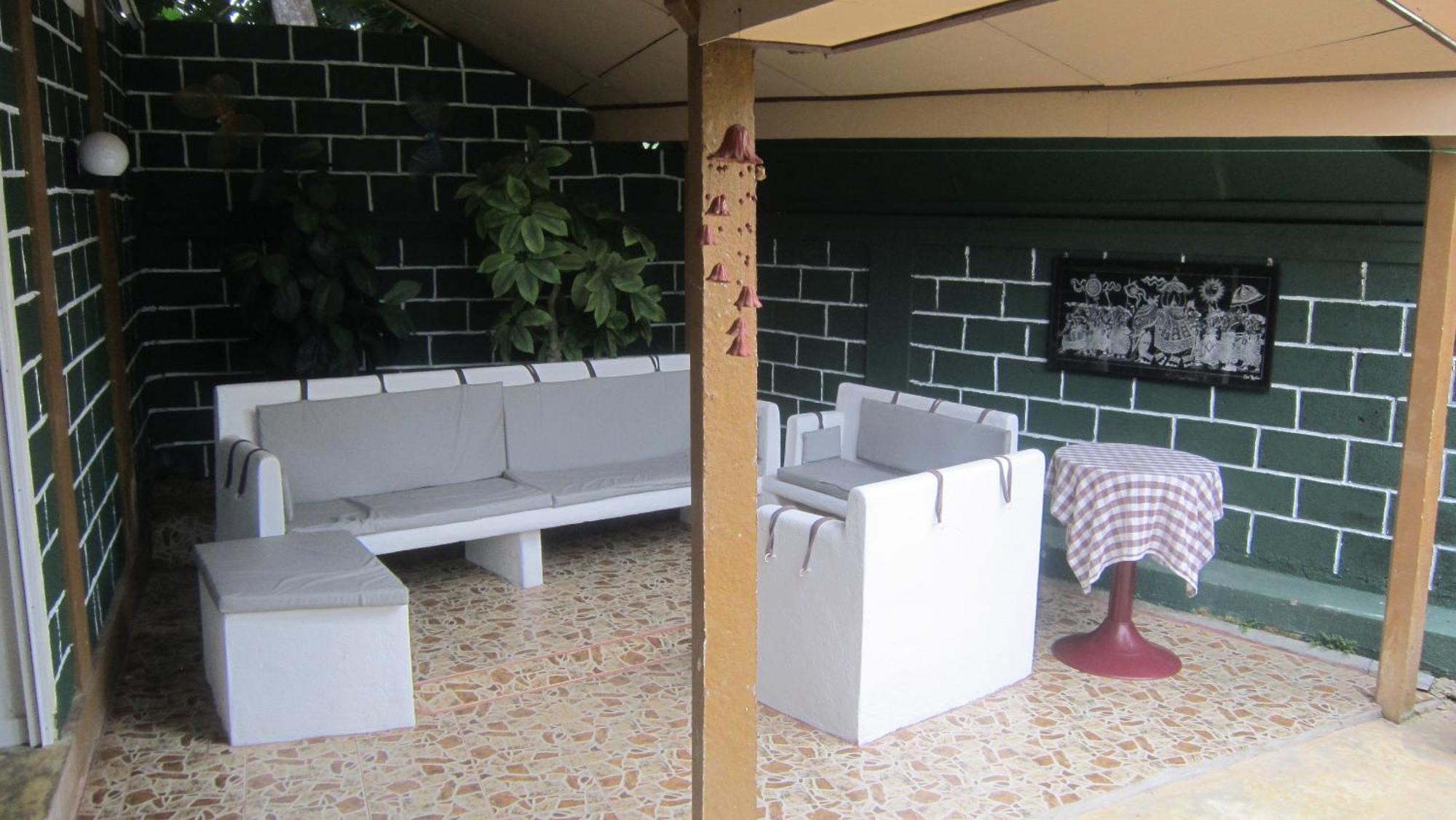 Hilda Guest House Hikkaduwa Ngoại thất bức ảnh